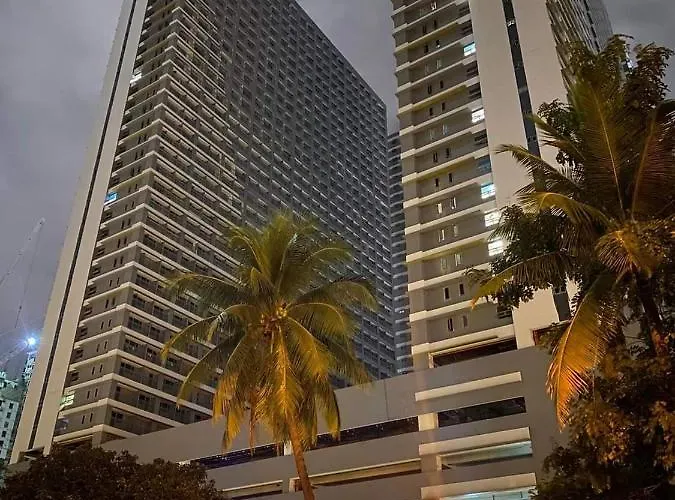 One Bedroom Condo Unit Fame Residences