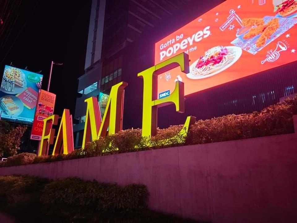Apartment One Bedroom Unit Fame Residences