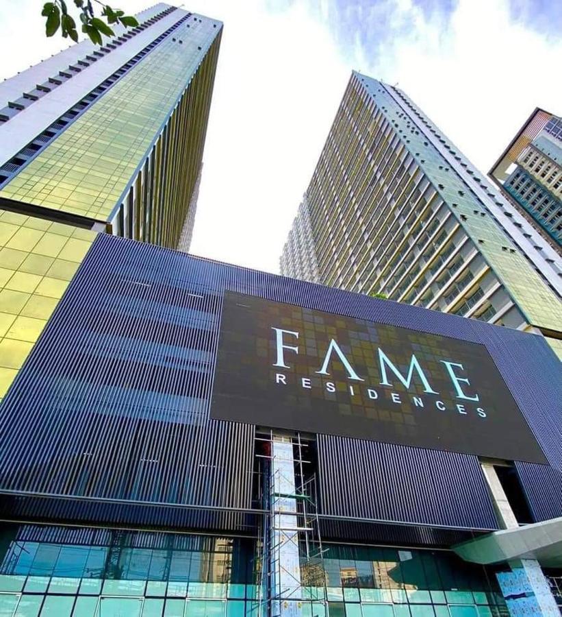 One Bedroom Unit Fame Residences Apartment *
